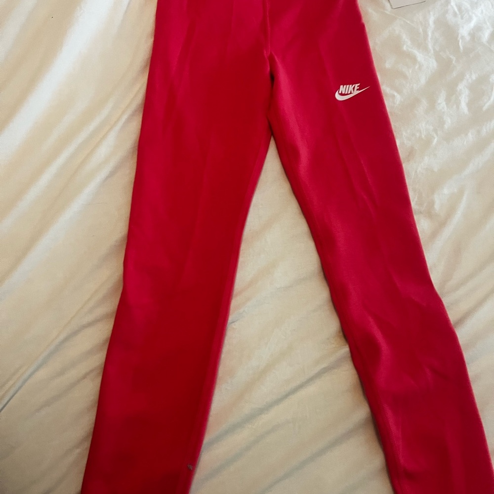 Nike Pink - Leggings Tight Fit - Full Length - Vibrant Athletic Wear